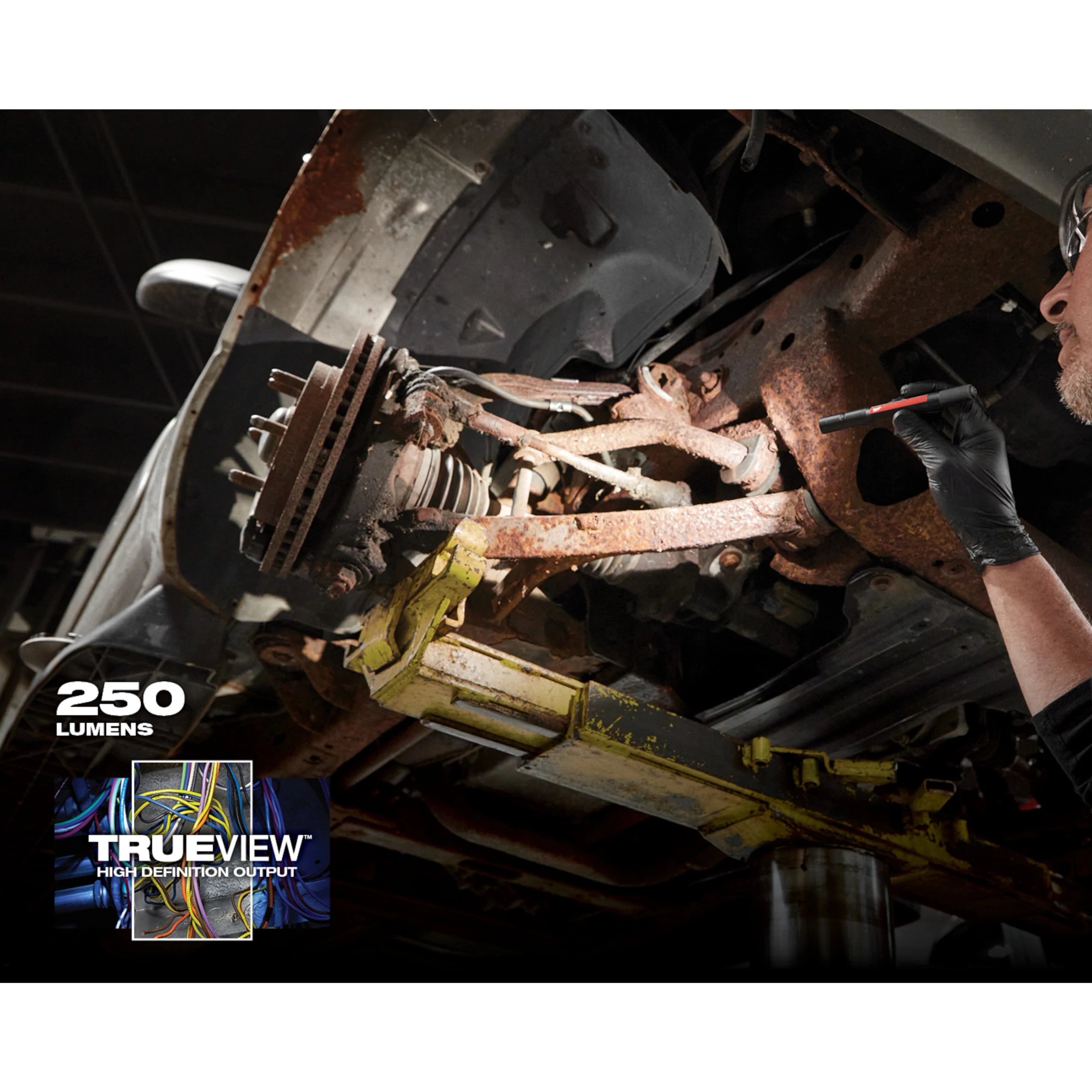 Milwaukee Milwaukee® Lampe de poche rechargeable 250L avec laser 2010R