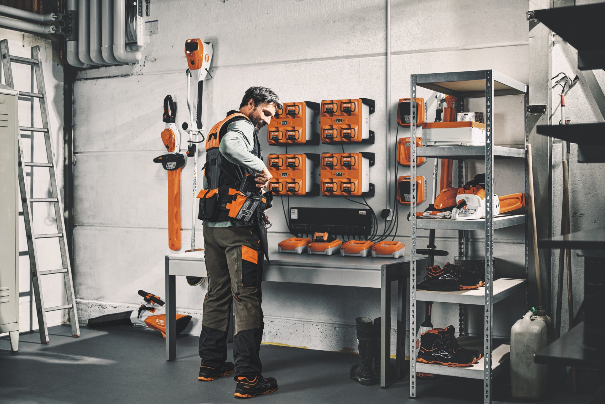STIHL CM 12 Gestion de Charge EA084307902