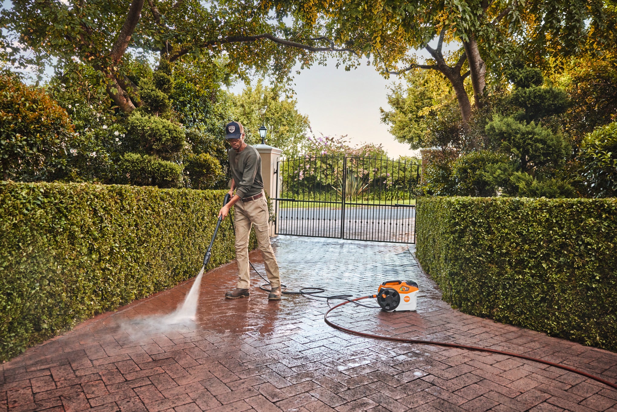 Stihl REA 100 PLUS (Unit only) RA010117614