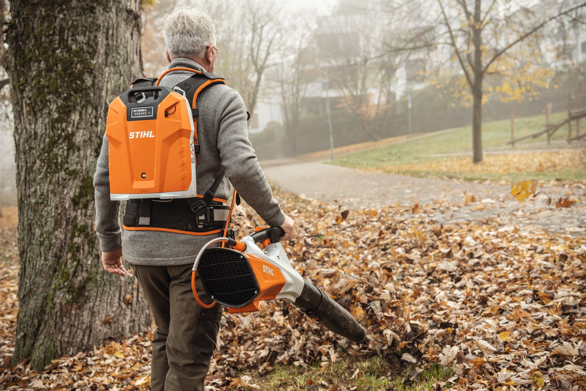 STIHL BGA 200 souffleuse à feuilles (AR) BA010115902