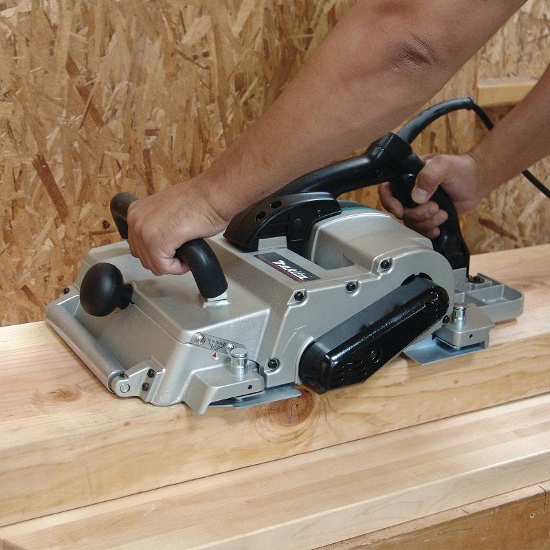 Makita Raboteuse 12-1/4" KP312
