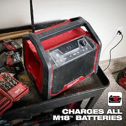 Milwaukee Radio de chantier M18 BLUETOOTH® + chargeur 2956-20