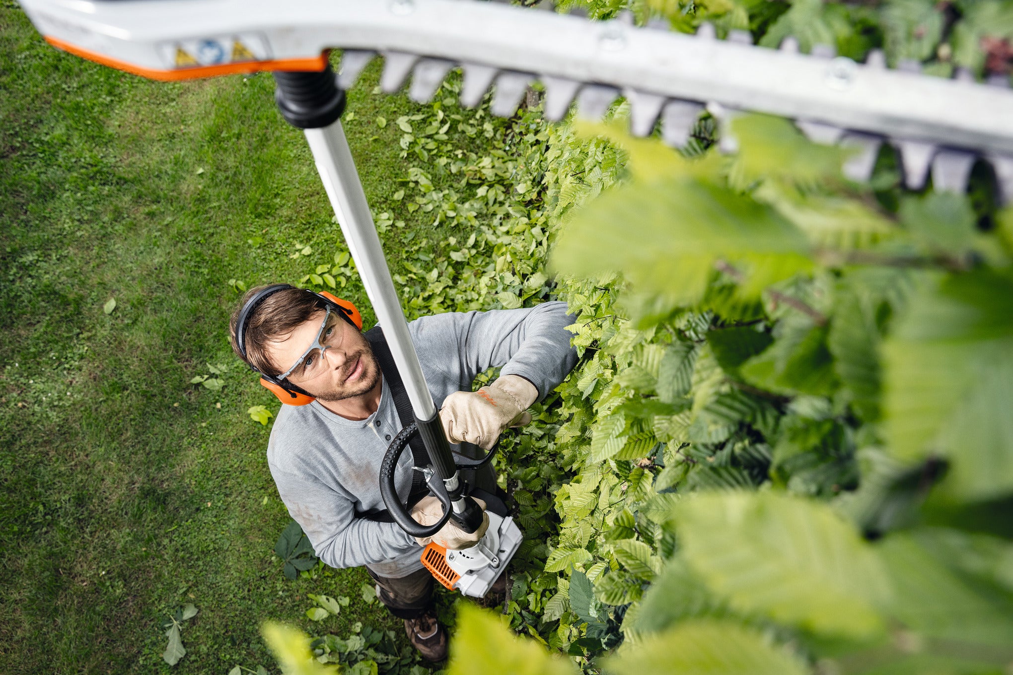 STIHL Coupe‑haie à longue portée HL 94 42432000026