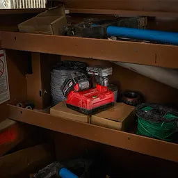 Milwaukee M18™ & M12™ Rapid Charger 48-59-1808