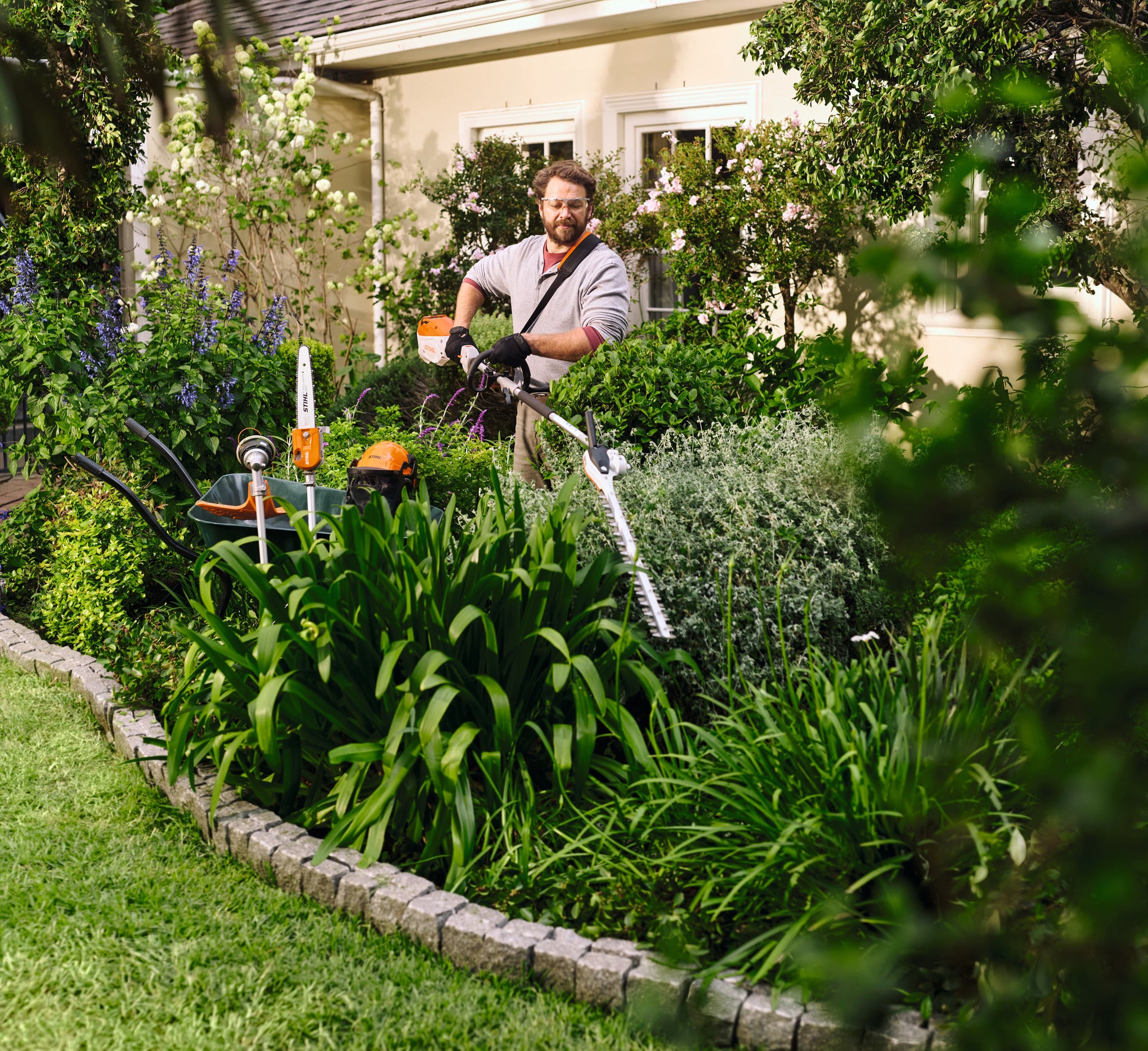 STIHL KMA 80 R - Système AK FA080116802