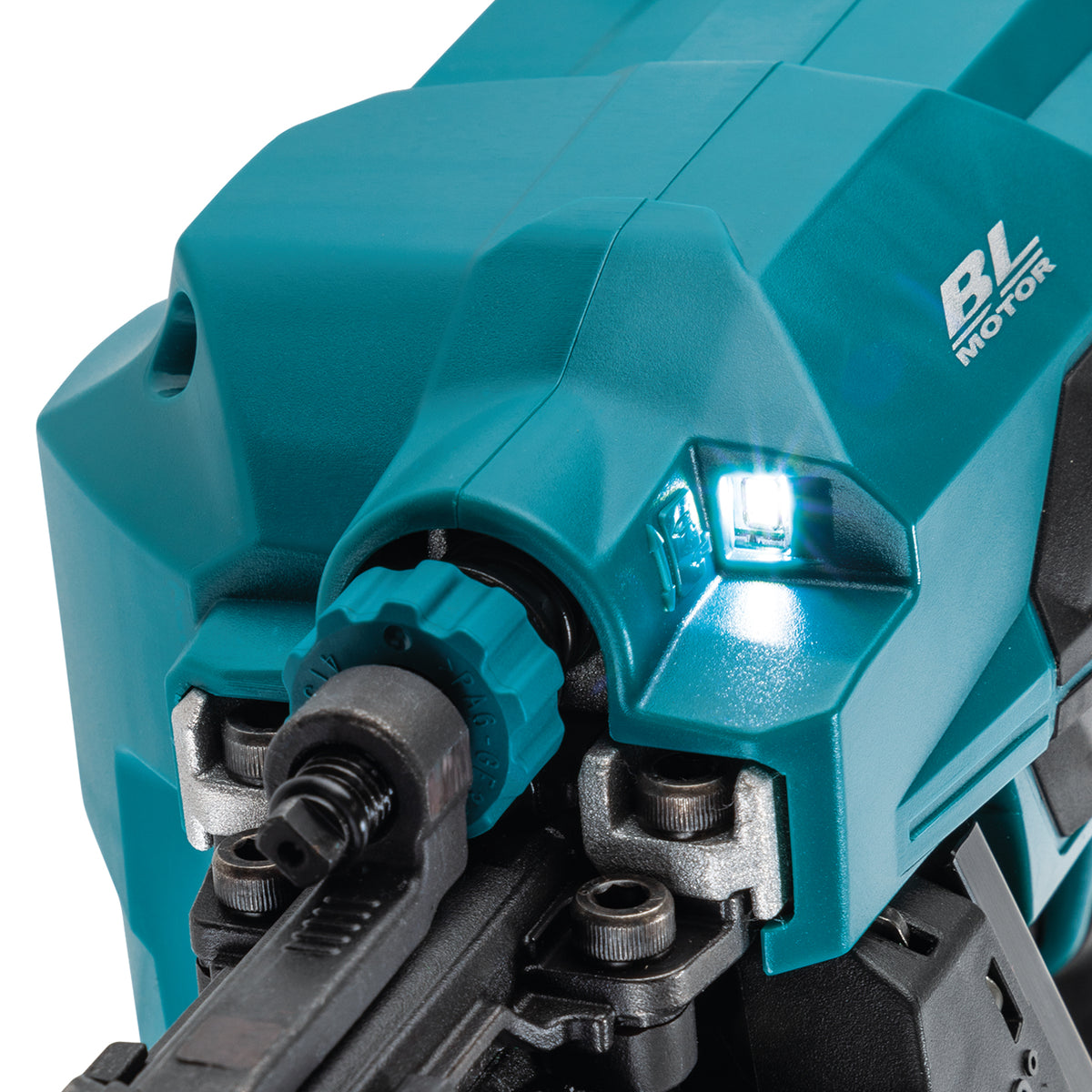 Makita 18V LXT Brushless 3-1/2" Framing Nailer, 30-34° Clipped Head, Tool Only DBN900ZK