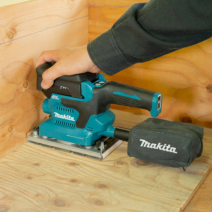 Makita Ponceuse de finition 1/3 de feuille sans balais LXT 18V, outil seul DBO380Z