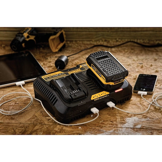 DeWalt DCB102 Station de charge sur chantier 12V - 20V MAX* DCB102