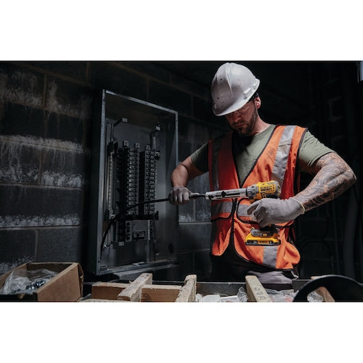 DeWalt Dénudeur de câbles sans fil 20V MAX* XR® (outil seul) DCE151B
