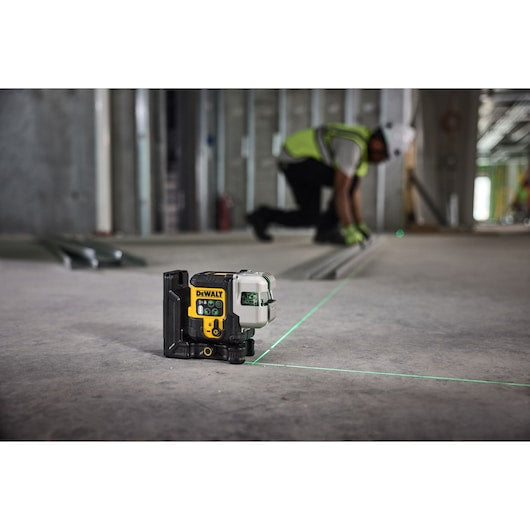 Dewalt USB Rechargeable Green 3X180° Line Laser Base Kit DCLE14301GB
