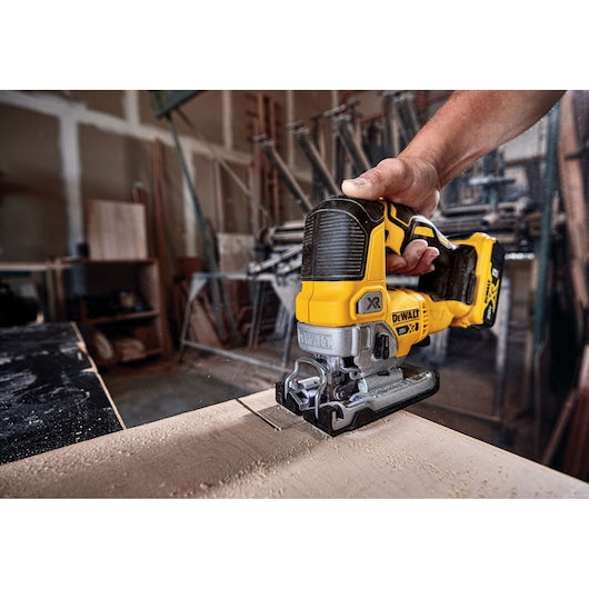 Dewalt 20V MAX* XR® Cordless Jig Saw (Tool Only) DCS334B
