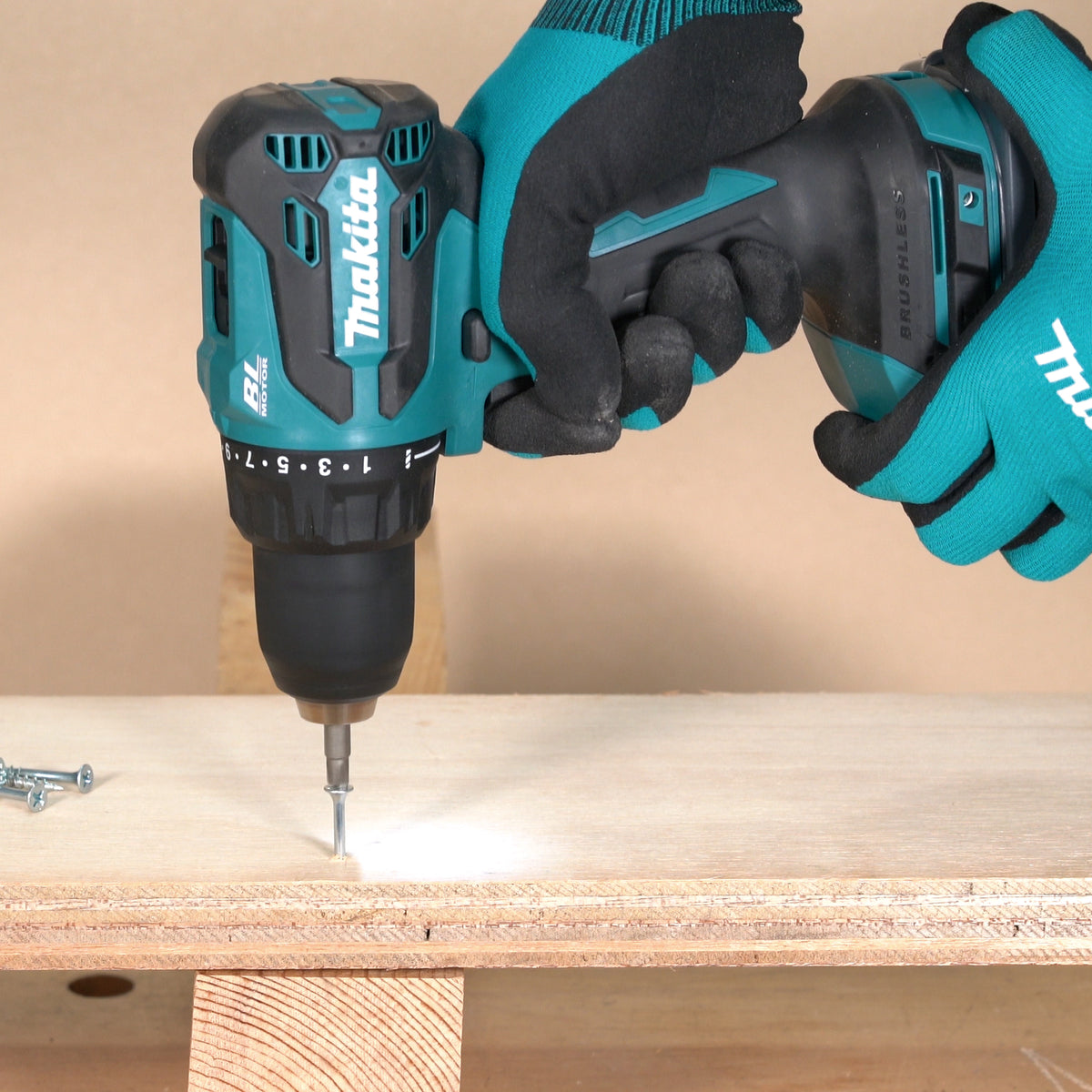 Makita Perceuse-visseuse sans balais 18V LXT 1/2", Outil seul DDF490Z