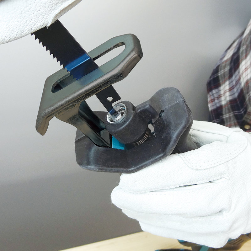 Makita Scie alternative 18V LXT, outil seul DJR183Z