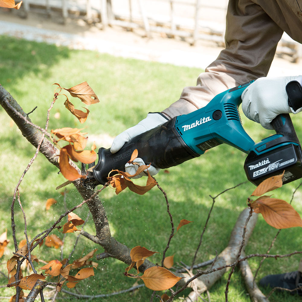 Makita Scie alternative 18V LXT, outil seul DJR186Z