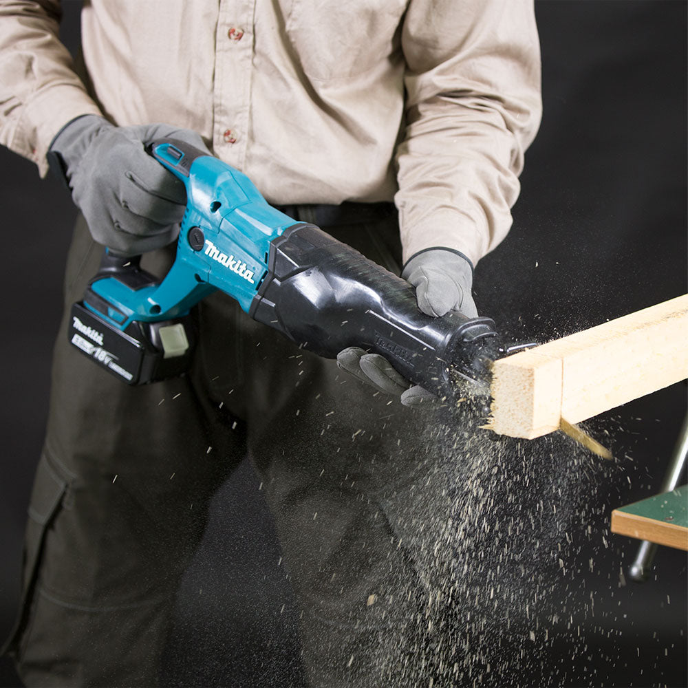 Makita Scie alternative 18V LXT, outil seul DJR186Z