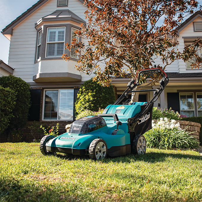Makita Tondeuse autoportée 36V (18Vx2) LXT 21", machine seule DLM539Z
