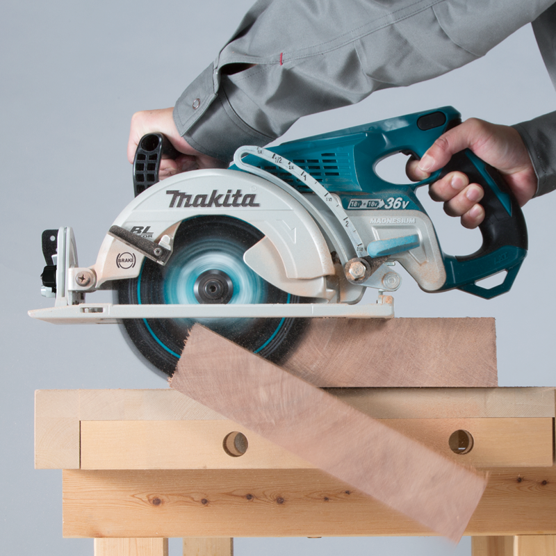 Makita 36V(18Vx2) LXT Brushless 7-1/4" Circular Saw, Tool Only DRS780Z