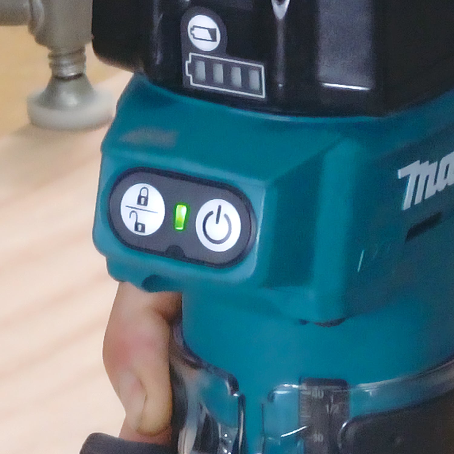 Makita Défonceuse Sans Fil LXT 18V Sans Balais 1/4", Machine Seule DRT52Z