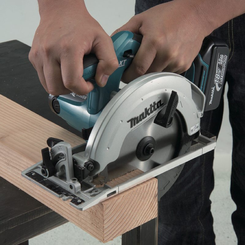 Makita 18V LXT 6-1/2" Circular Saw, Tool Only DSS611Z