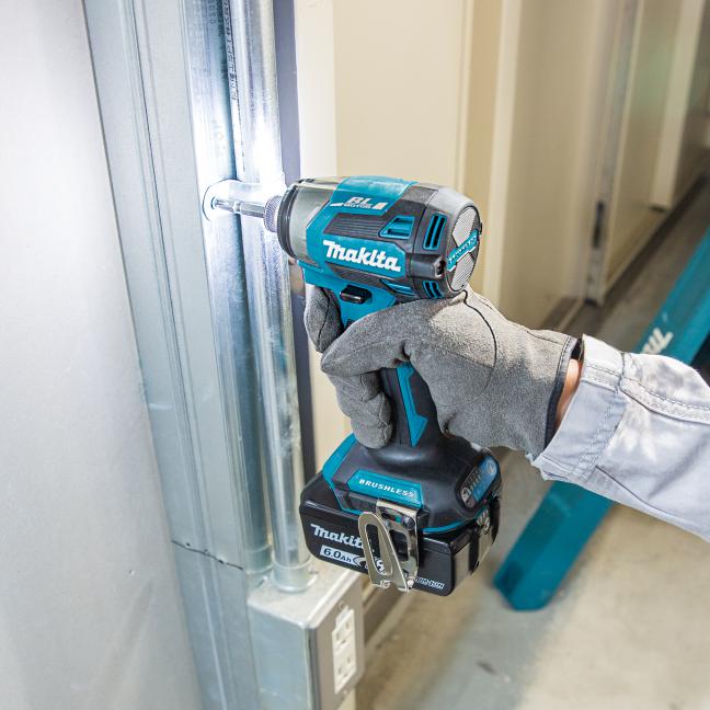 Makita 18V LXT Brushless 1/4" Impact Driver, Tool Only DTD173Z
