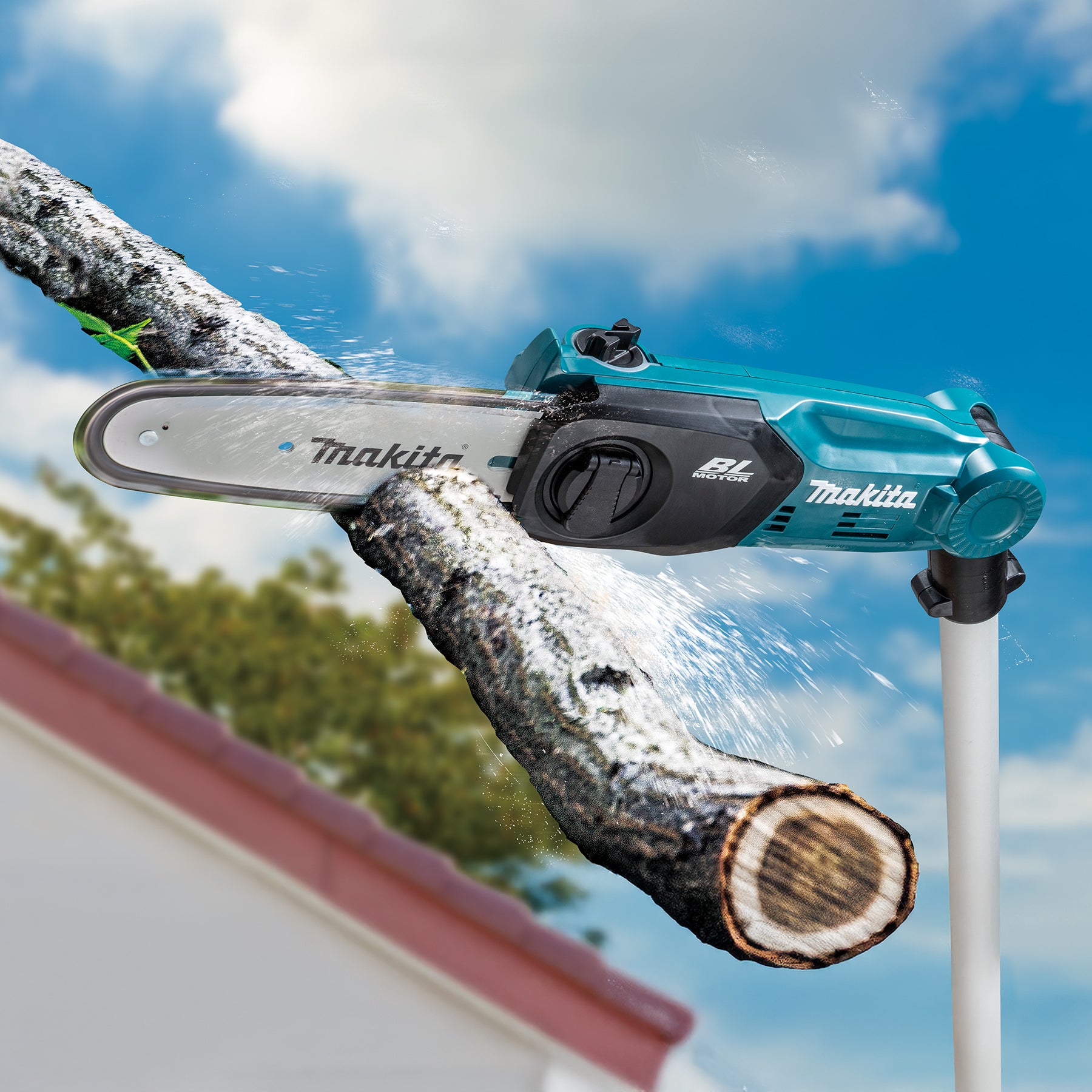 Makita Tronçonneuse sur perche sans balais 8" 18V LXT, Kit avec batterie 5,0Ah x1 DUA200RT