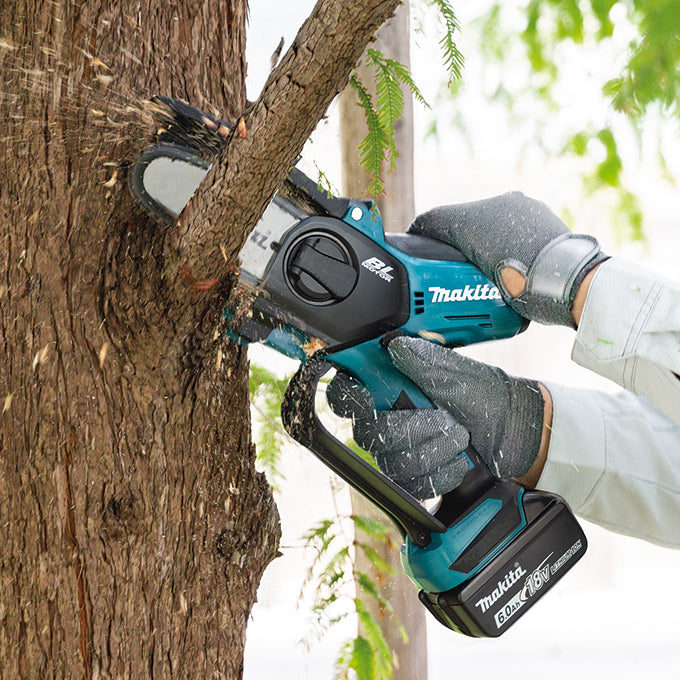 Makita Scie d'élagage sans balais 18V LXT 4", outil seul DUC101Z