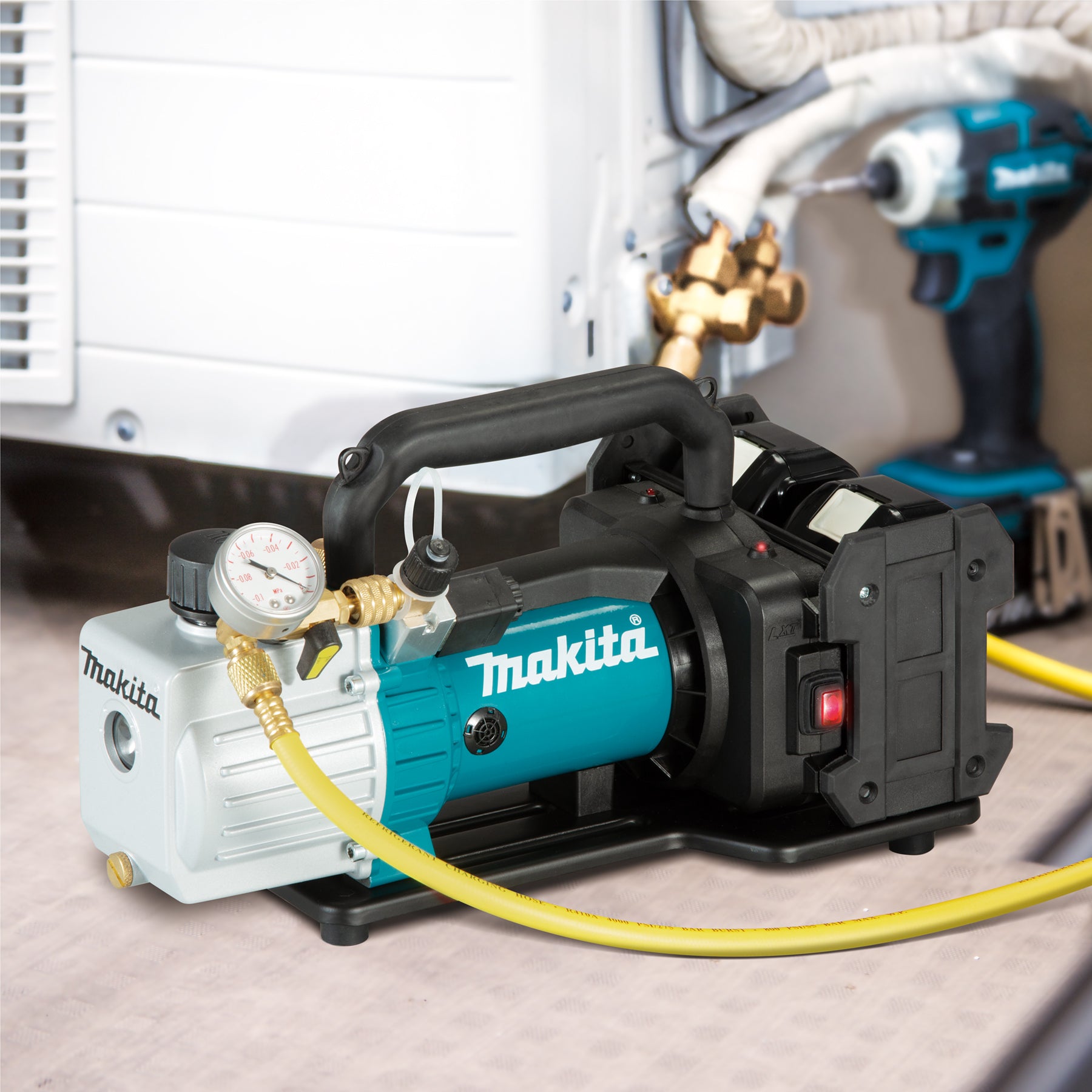 Makita 18V LXT Vacuum Pump, Tool Only DVP181ZK