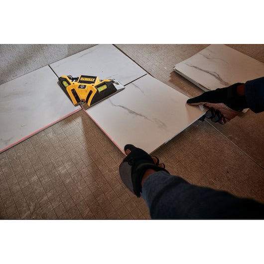 DeWalt Carré laser 33 ft DW0802
