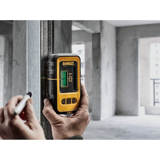 DeWalt DW0892G Détecteur de ligne laser vert DW0892G