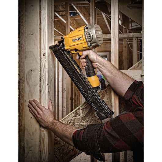 Dewalt 30 Degree Paper Tape Collated Framing Nailer DWF83PT