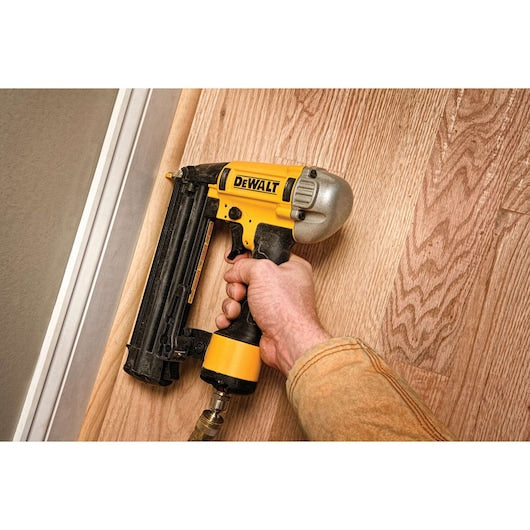 Dewalt 18ga Precision Point™ Brad Nailer DWFP12233