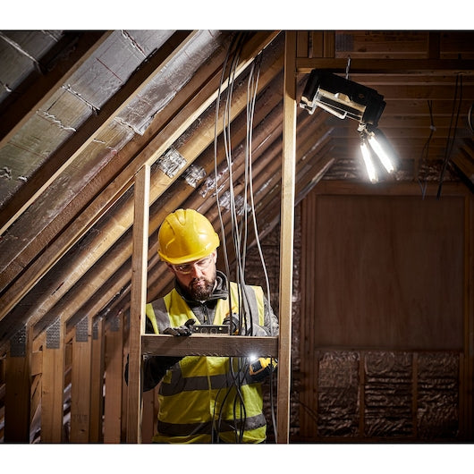DeWalt DEWALT TOUGHSYSTEM® 2.0 Lampe de Travail Sans Fil Réglable DWST08062