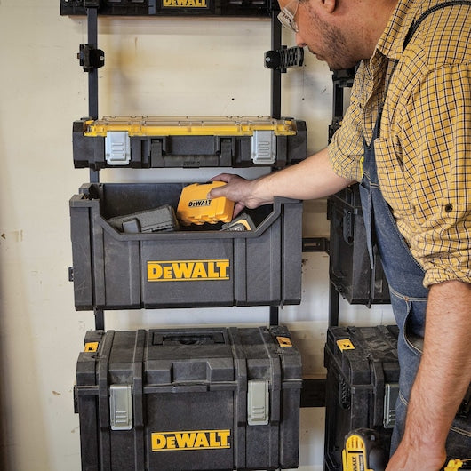 Dewalt TOUGHSYSTEM® Workshop Racking System DWST08260