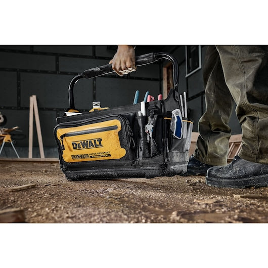 DeWalt Caisse à outils PRO 20" DWST560106