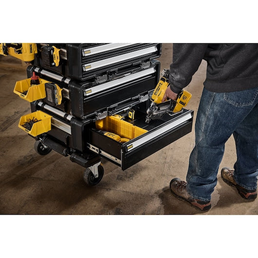 Dewalt TOUGHSYSTEM® 2.0 DXL™ 5-in-1 Modular Workstation DWST60510