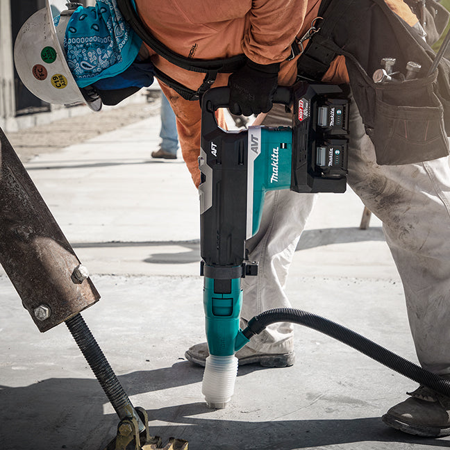 Makita Marteau perforateur sans fil 80V(40Vx2)max XGT sans balais 2" SDS-MAX avec AWS, kit avec 2 batteries 4.0Ah HR006GM203