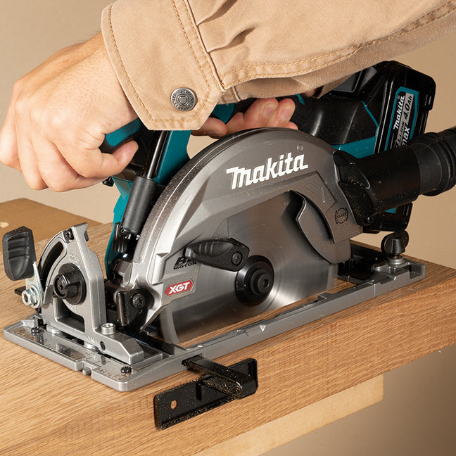 Makita 40Vmax XGT Brushless 6-1/2" Circular Saw w/AWS, Tool Only HS012GZ