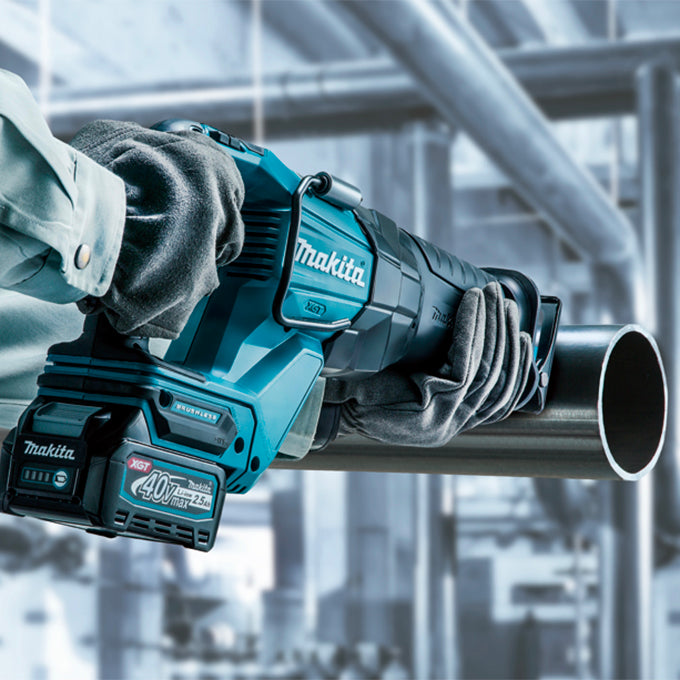 Makita Scie alternative sans balais 40Vmax XGT, outil seul JR001GZ