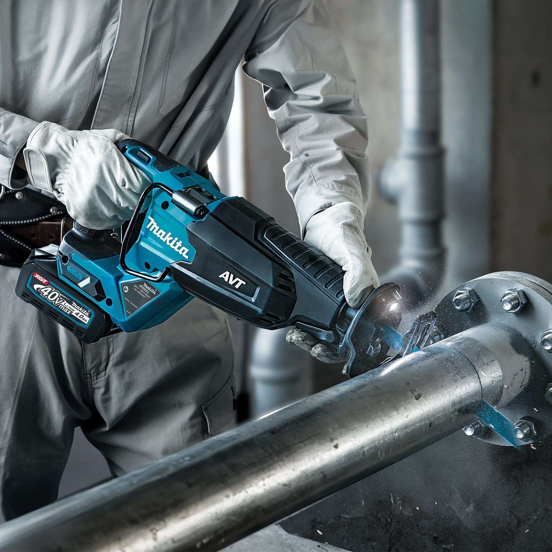 Makita Scie alternative sans balais 40Vmax XGT, kit avec batterie 4.0Ah x1 JR002GM102