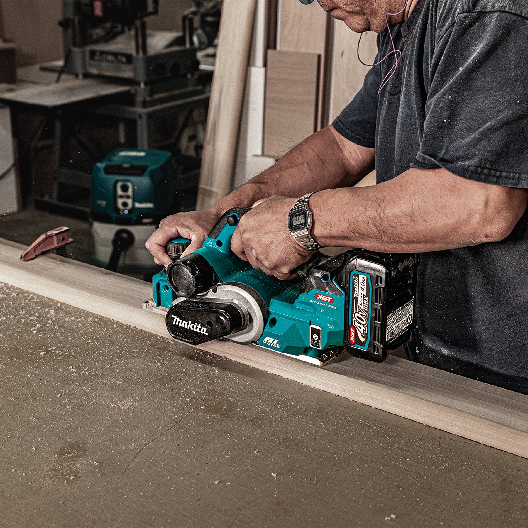 Makita 40Vmax XGT Brushless 3-1/4" Planer w/AWS, Tool Only KP001GZ