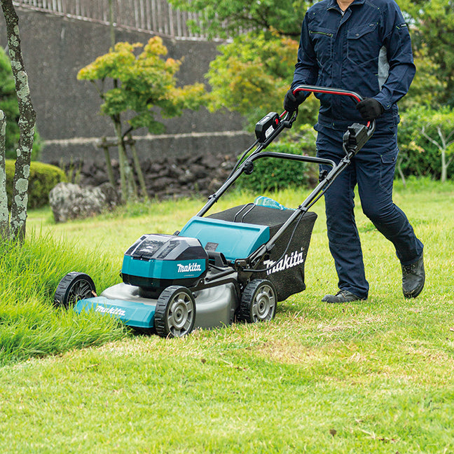 Makita 64Vmax Brushless 21" Self-Propelled Lawn Mower, 10.0Ah x1Kit LM004JB101