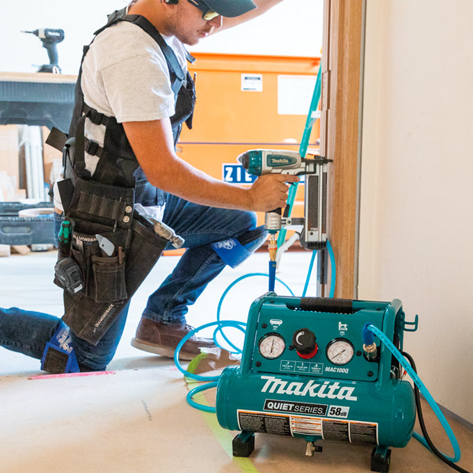 Makita Compresseur d'air Série Silencieuse 0.5 CV MAC100Q