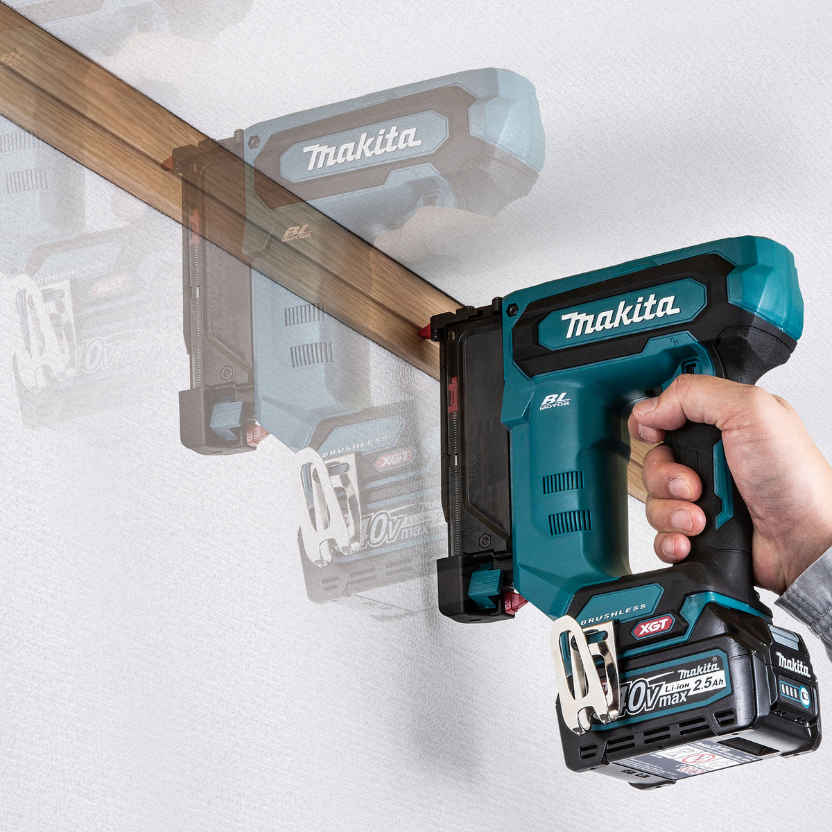 Makita Cloueuse à broches 23 ga 1-3/8" sans balais 40Vmax XGT, Outil seul PT001GZ