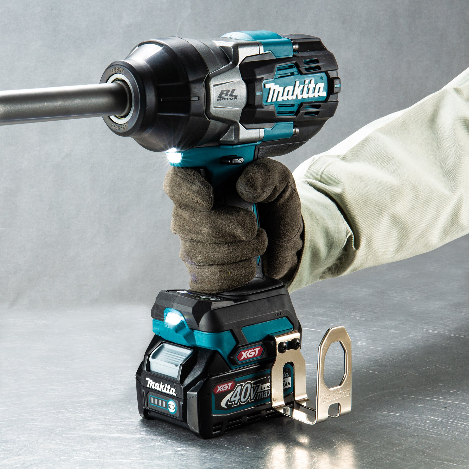 Makita Clé à chocs sans fil 40Vmax XGT Sans balais, enclume longue 3/4" à couple élevé, Machine seule TW011GZ