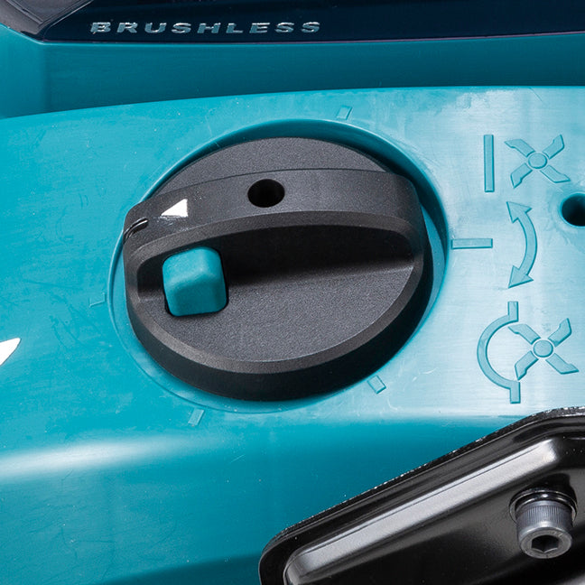 Makita Défeutreur/Scarificateur sans fil 40Vmax XGT sans balais 15", Machine seule UV001GZ