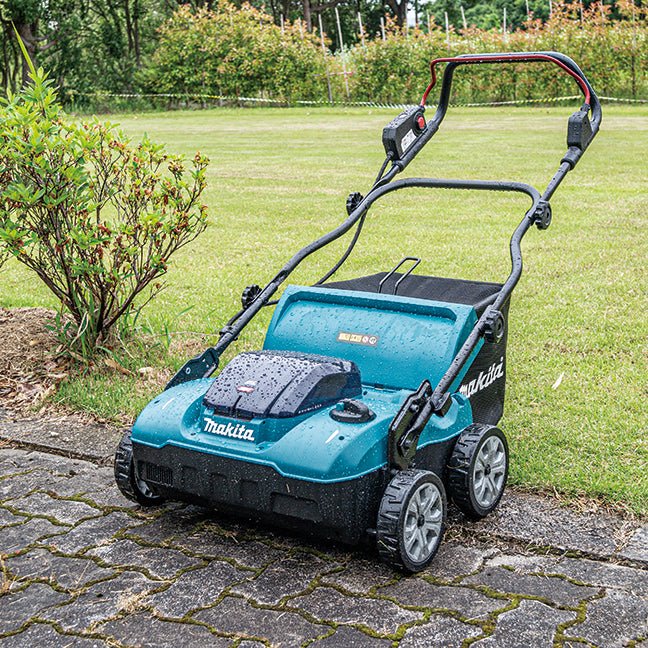 Makita Défeutreur/Scarificateur sans fil 40Vmax XGT sans balais 15", Machine seule UV001GZ