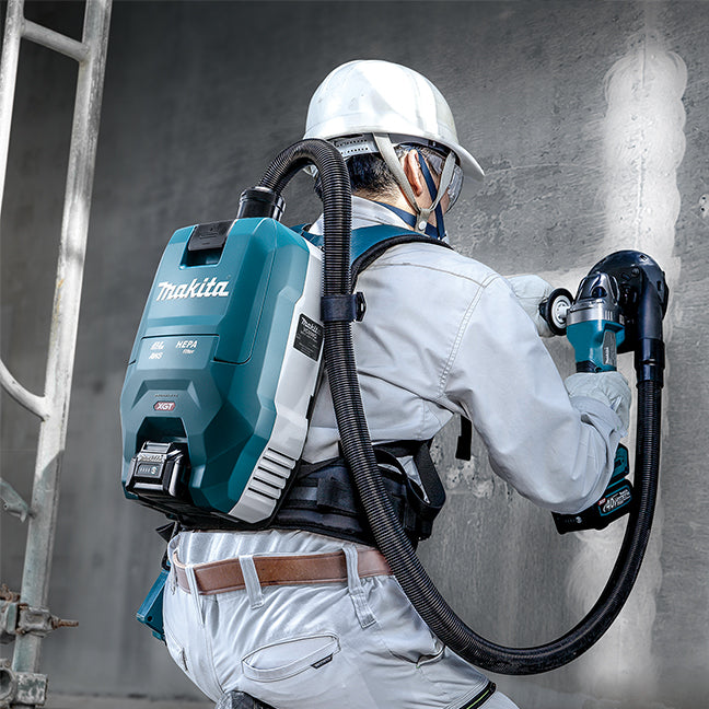Makita 40Vmax XGT Brushless 2 L Backpack Vacuum Cleaner w/AWS, Tool Only VC009GZ02