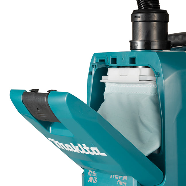 Makita 40Vmax XGT Brushless 2 L Backpack Vacuum Cleaner w/AWS, Tool Only VC009GZ02