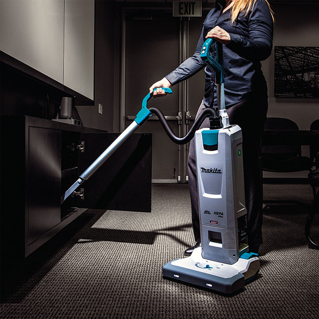 Makita 40Vmax XGT Brushless 5 L Upright Vacuum Cleaner, 8.0Ah x1Kit VC010GL101