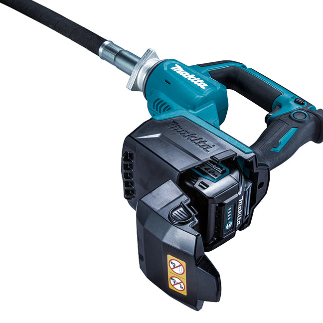 Makita Vibrateur à béton sans balais 40Vmax XGT 1-1/4" x 3,9 pi, seul l'outil VR003GZ